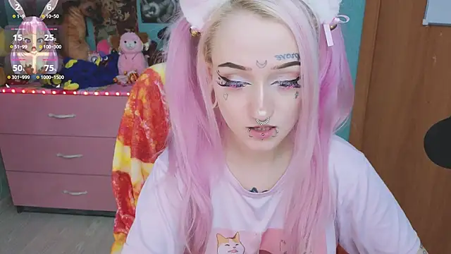 Snapshot of Manuela_unicorn chatting on 10.18.25 Manuela unicorn online show from 10.18.25