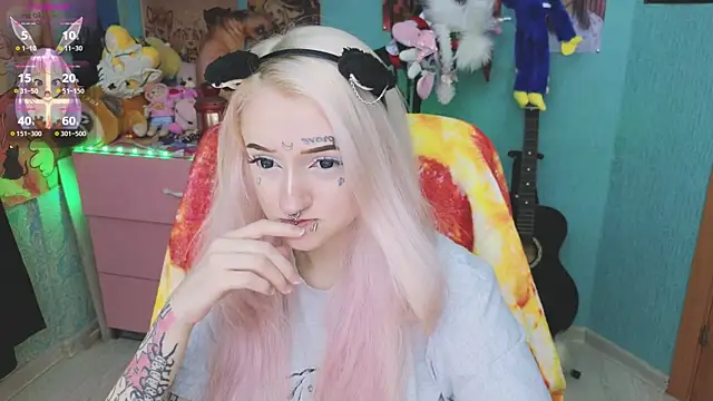 Snapshot of Manuela_unicorn chatting on 11.06.25 Manuela unicorn online show from 11.06.25