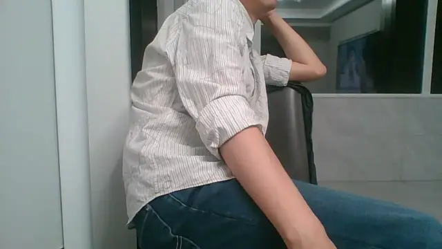 Snapshot of nole_china7 chatting on 03.15.26 nole china7 online show from 03.15.26