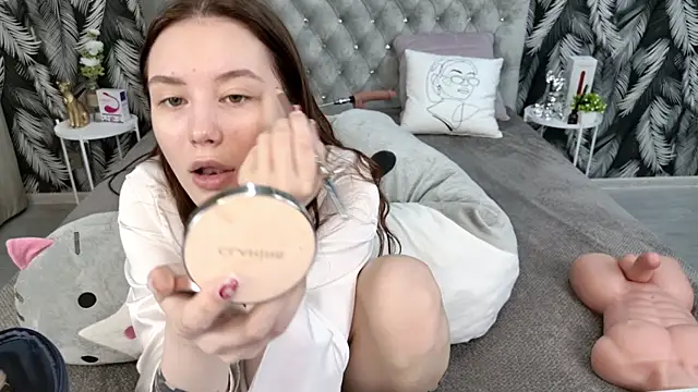 Snapshot of CarolineTenders chatting on 01.15.26 CarolineTenders online show from 01.15.26