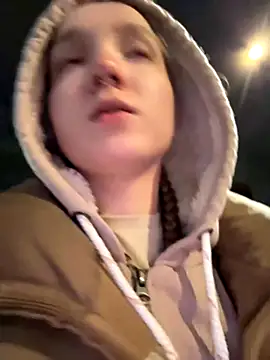 Snapshot of bambi_lu chatting on 11.02.25 bambi lu online show from 11.02.25