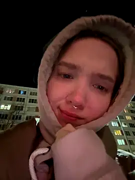 Snapshot of bambi_lu chatting on 11.15.25 bambi lu online show from 11.15.25