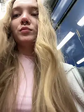 bambi lu online show from 04.16.26