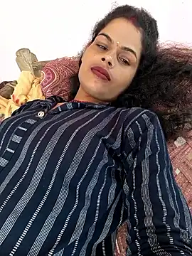 Snapshot of Eshna_Dabral chatting on 09.13.25 Eshna Dabral online show from 09.13.25