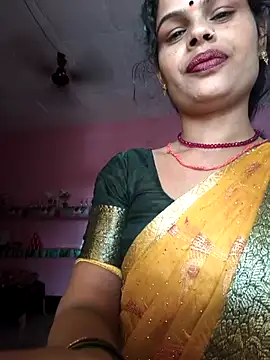 Snapshot of Eshna_Dabral chatting on 11.03.25 Eshna Dabral online show from 11.03.25