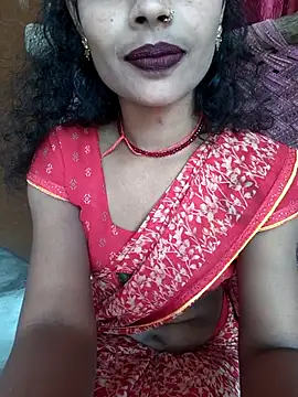 Snapshot of Eshna_Dabral chatting on 11.23.25 Eshna Dabral online show from 11.23.25