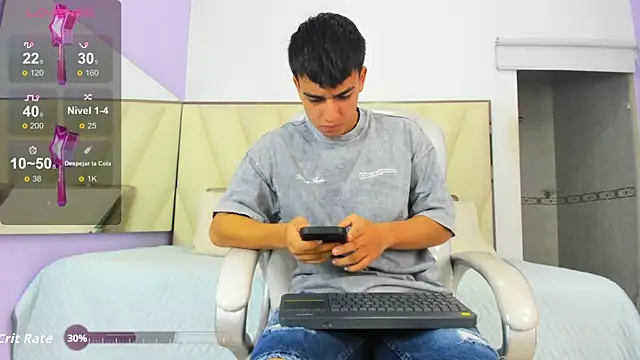 Hotboy21  online show from 12.20.25