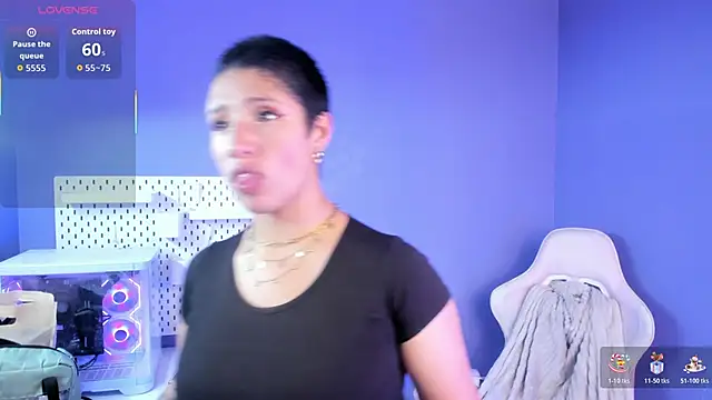 Elaine87  online show from 10.17.25