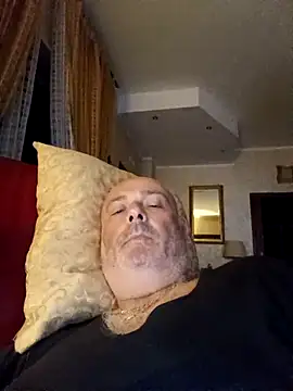 Alexis Bull online show from 09.11.25