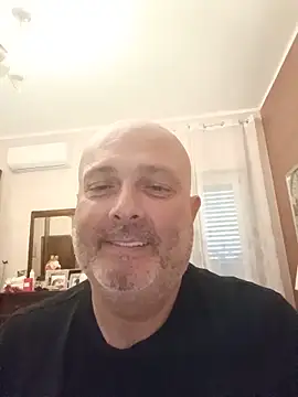 Snapshot of Alexis_Bull chatting on 05.14.26 Alexis Bull online show from 05.14.26