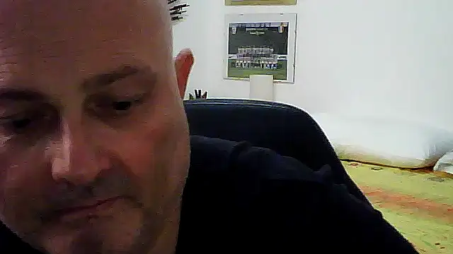Snapshot of Alexis_Bull chatting on 05.25.26 Alexis Bull online show from 05.25.26