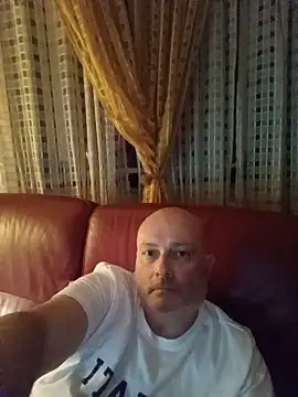 Snapshot of Alexis_Bull chatting on 05.26.26 Alexis Bull online show from 05.26.26
