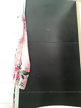 Snapshot of Yuli_Mars chatting on 09.10.25 Yuli Mars online show from 09.10.25