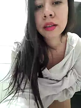 Snapshot of Yuli_Mars chatting on 12.03.25 Yuli Mars online show from 12.03.25