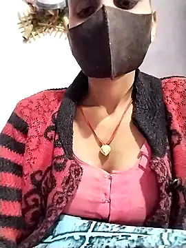 Snapshot of Soniy-Maax chatting on 02.03.26 Soniy-Maax online show from 02.03.26