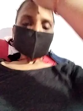 Snapshot of Soniy-Maax chatting on 02.11.26 Soniy-Maax online show from 02.11.26