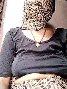 Snapshot of Soniy-Maax chatting on 03.19.26 Soniy-Maax online show from 03.19.26