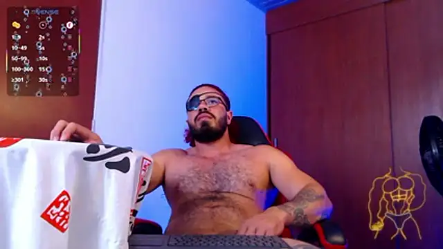Snapshot of pirata_fitness chatting on 06.27.26 pirata fitness online show from 06.27.26