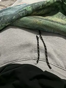 tipetto06 online show from 03.19.25