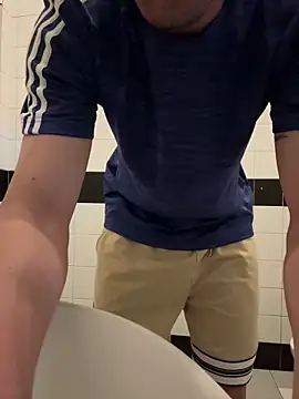 tipetto06 online show from 09.11.25