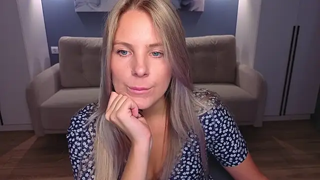 MelanieBennett online show from 10.14.25