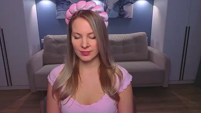 MelanieBennett online show from 03.27.26