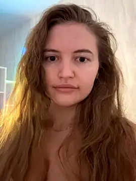 TesssaHart online show from 09.29.25