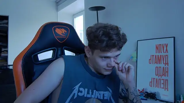 DanyDavis online show from 10.10.25