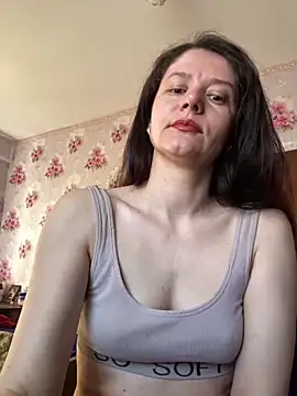 Snapshot of MariannaSida chatting on 03.24.26 MariannaSida online show from 03.24.26