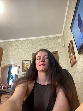 Snapshot of MariannaSida chatting on 04.07.26 MariannaSida online show from 04.07.26