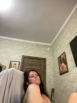 Snapshot of MariannaSida chatting on 07.23.26 MariannaSida online show from 07.23.26
