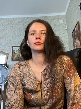 Snapshot of MariannaSida chatting on 07.25.26 MariannaSida online show from 07.25.26