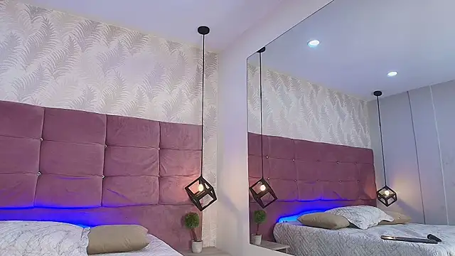 Jenna-Mitchell online show from 09.22.25