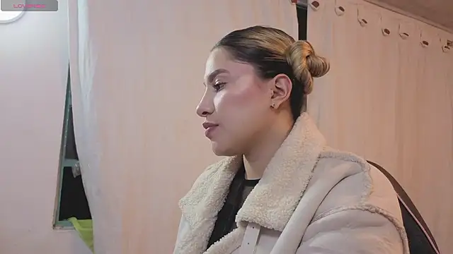 saaya tay online show from 03.20.26