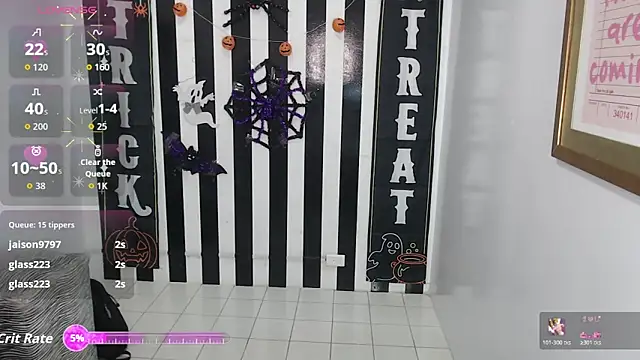 Snapshot of clementine_t chatting on 10.31.25 clementine t online show from 10.31.25