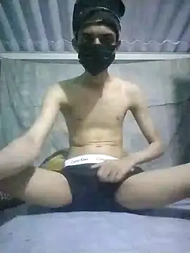 Snapshot of HannanKhan25 chatting on 10.21.25 HannanKhan25 online show from 10.21.25