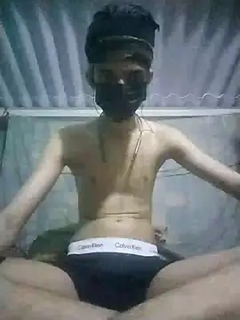 Snapshot of HannanKhan25 chatting on 11.27.25 HannanKhan25 online show from 11.27.25