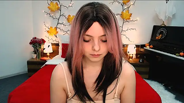 marshmallowee online show from 11.12.25