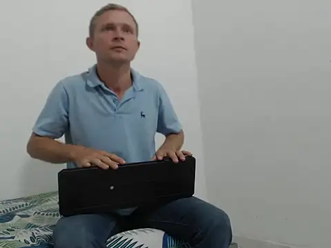 hot mann11 online show from 03.21.25