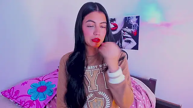 mialeia01 online show from 09.10.25