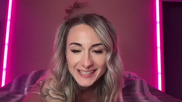 Anais dupres  online show from 11.18.25