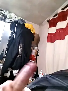 Tattyrob87 online show from 11.16.25