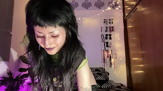 Snapshot of ELENA_UMBRA chatting on 03.28.26 ELENA UMBRA online show from 03.28.26