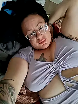 kinkikatie69 online show from 09.28.25