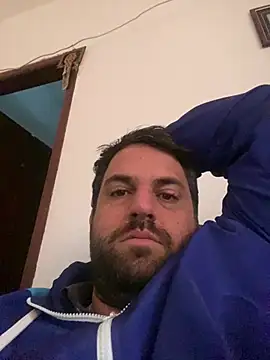Snapshot of Garotofran chatting on 06.24.26 Garotofran online show from 06.24.26