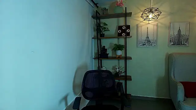  Victoria Collins online show from 02.03.26