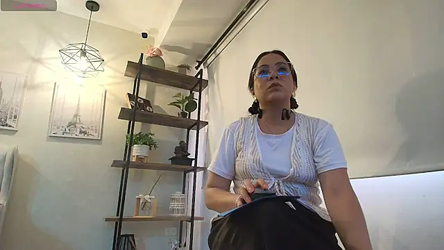  Victoria Collins online show from 03.13.26