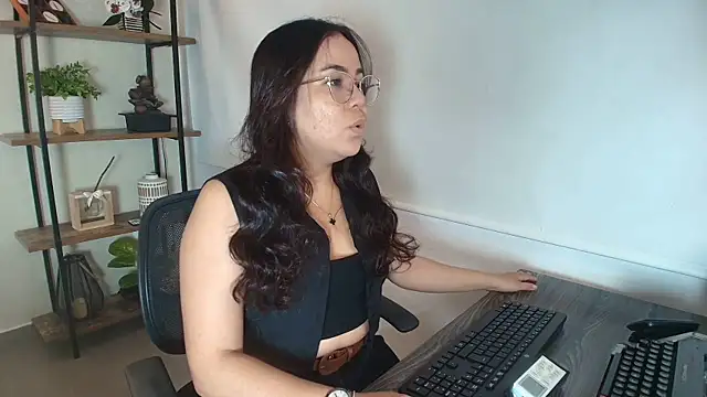  Victoria Collins online show from 03.28.26