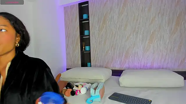 Snapshot of ciara_blake chatting on 10.07.25 ciara blake online show from 10.07.25