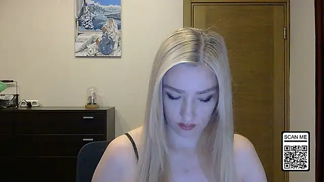 Wild Silk Desire online show from 10.10.25